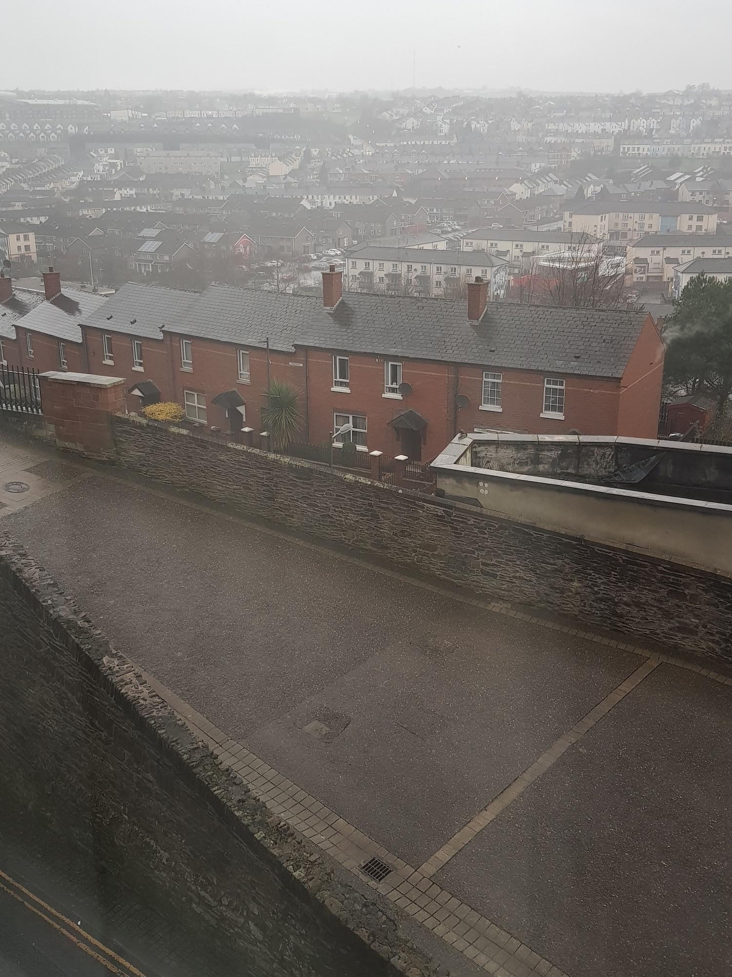 Maldron Hotel Derry Екстер'єр фото