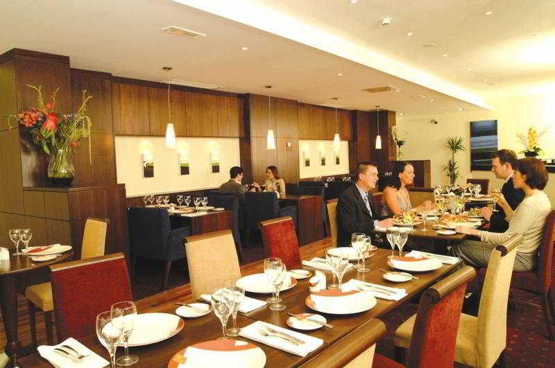 Maldron Hotel Derry Ресторан фото