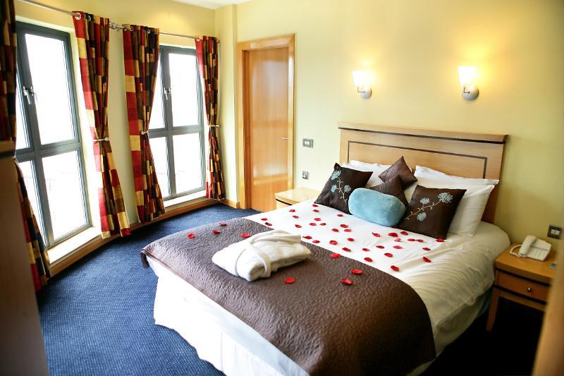Maldron Hotel Derry Екстер'єр фото